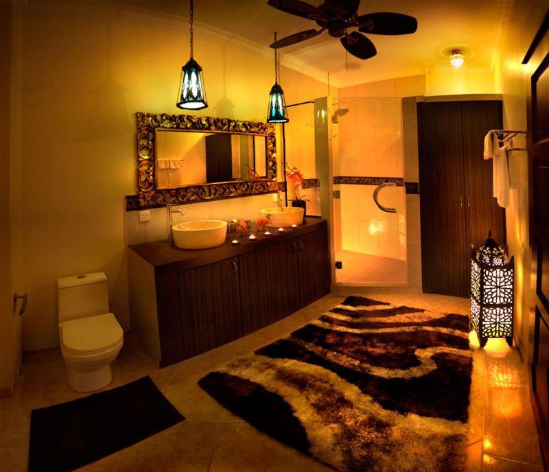 Tempat Senang Spa Resort & Restaurant Sekupang Екстер'єр фото